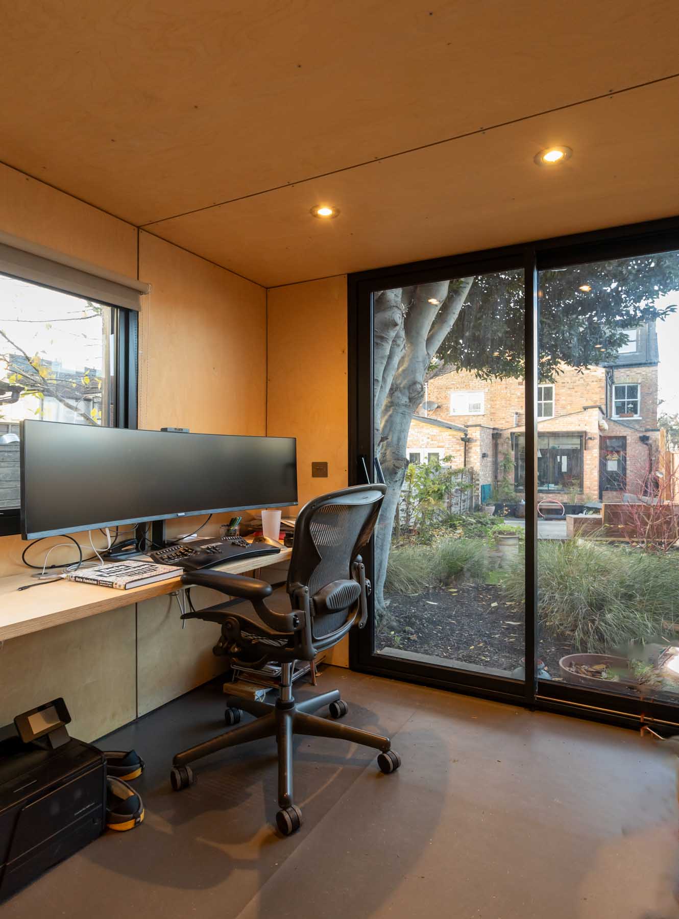 Best California Backyard Office Ideas