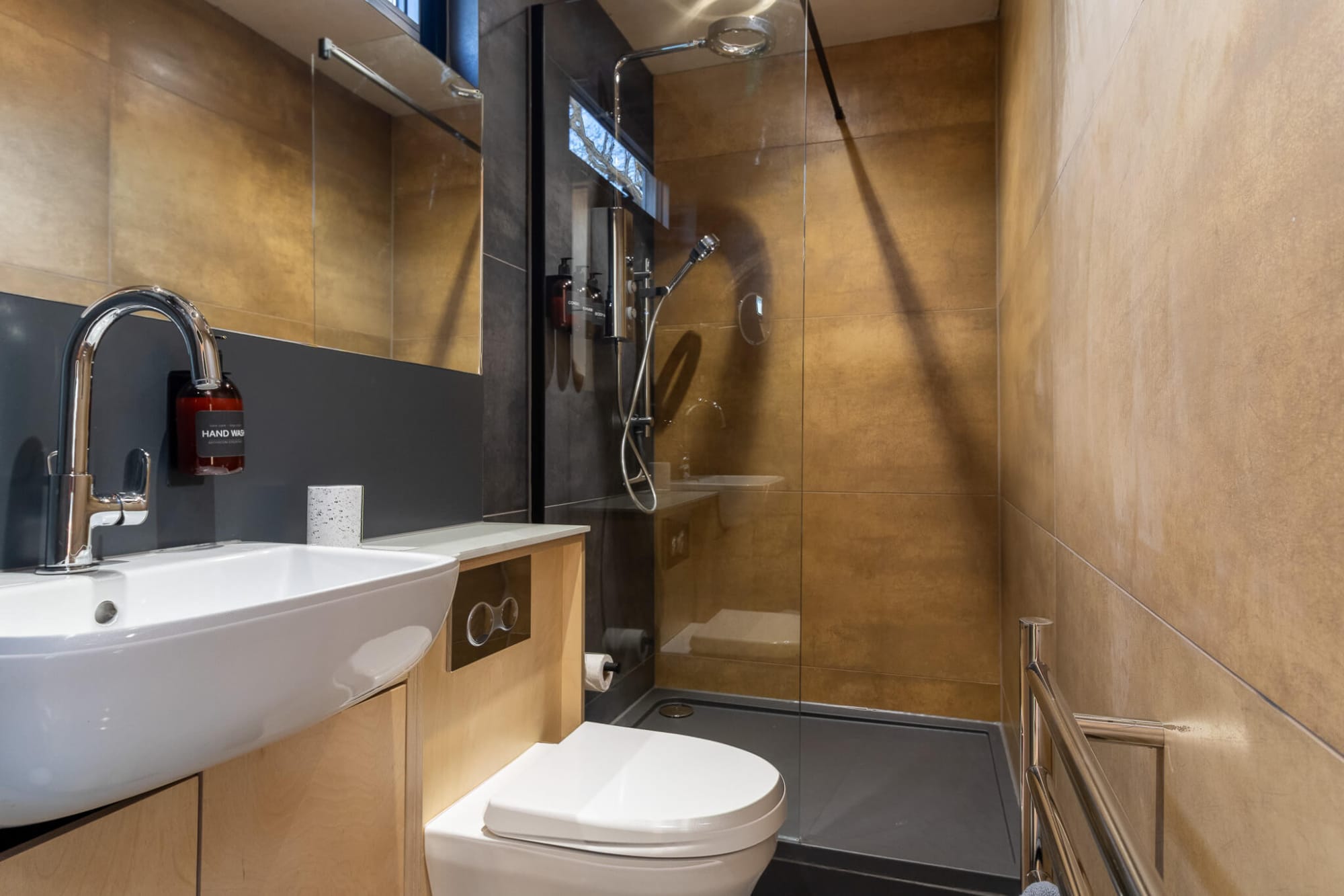 Large Prefab ADU for Airbnb Rentals | Turnkey Solution